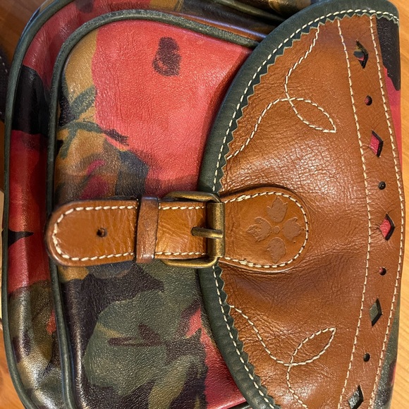 Patricia Nash washed Europa Chios crossbody saddle bag - Picture 3 of 11